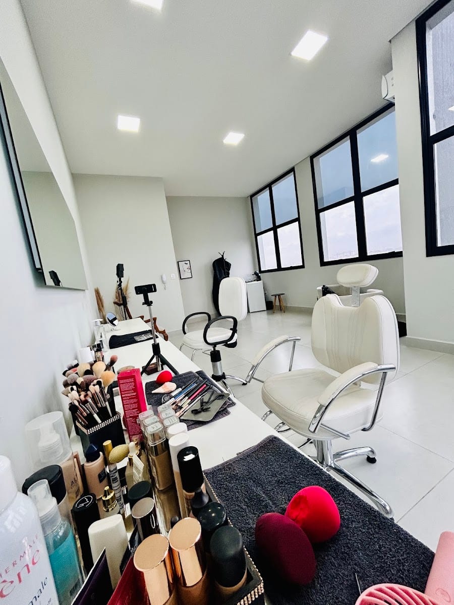 Bruna Ribeiro Makeup, ambiente